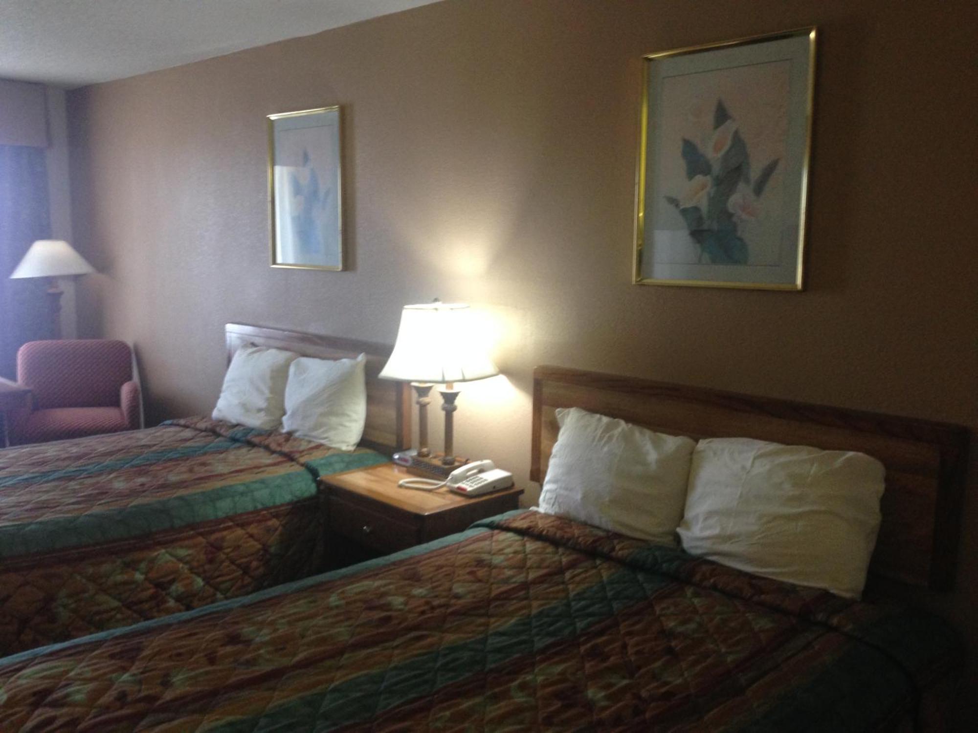 Royal Inn Спарта Номер фото