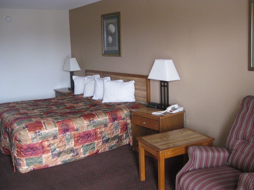 Royal Inn Спарта Екстер'єр фото
