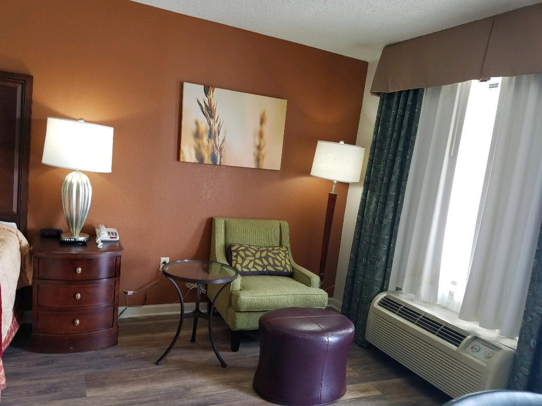 Royal Inn Спарта Екстер'єр фото