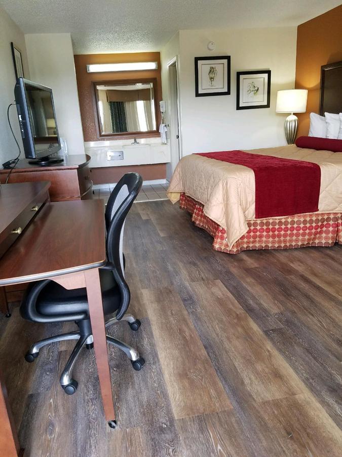 Royal Inn Спарта Екстер'єр фото